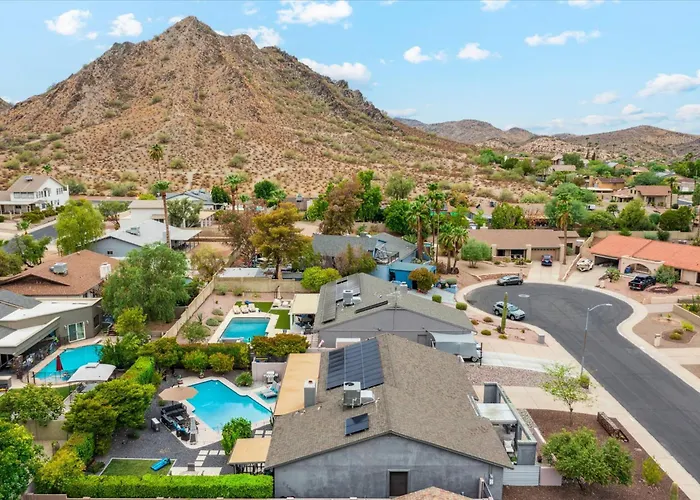 Holiday home Close To Hiking! Snowbird Haven W/ Pool In *